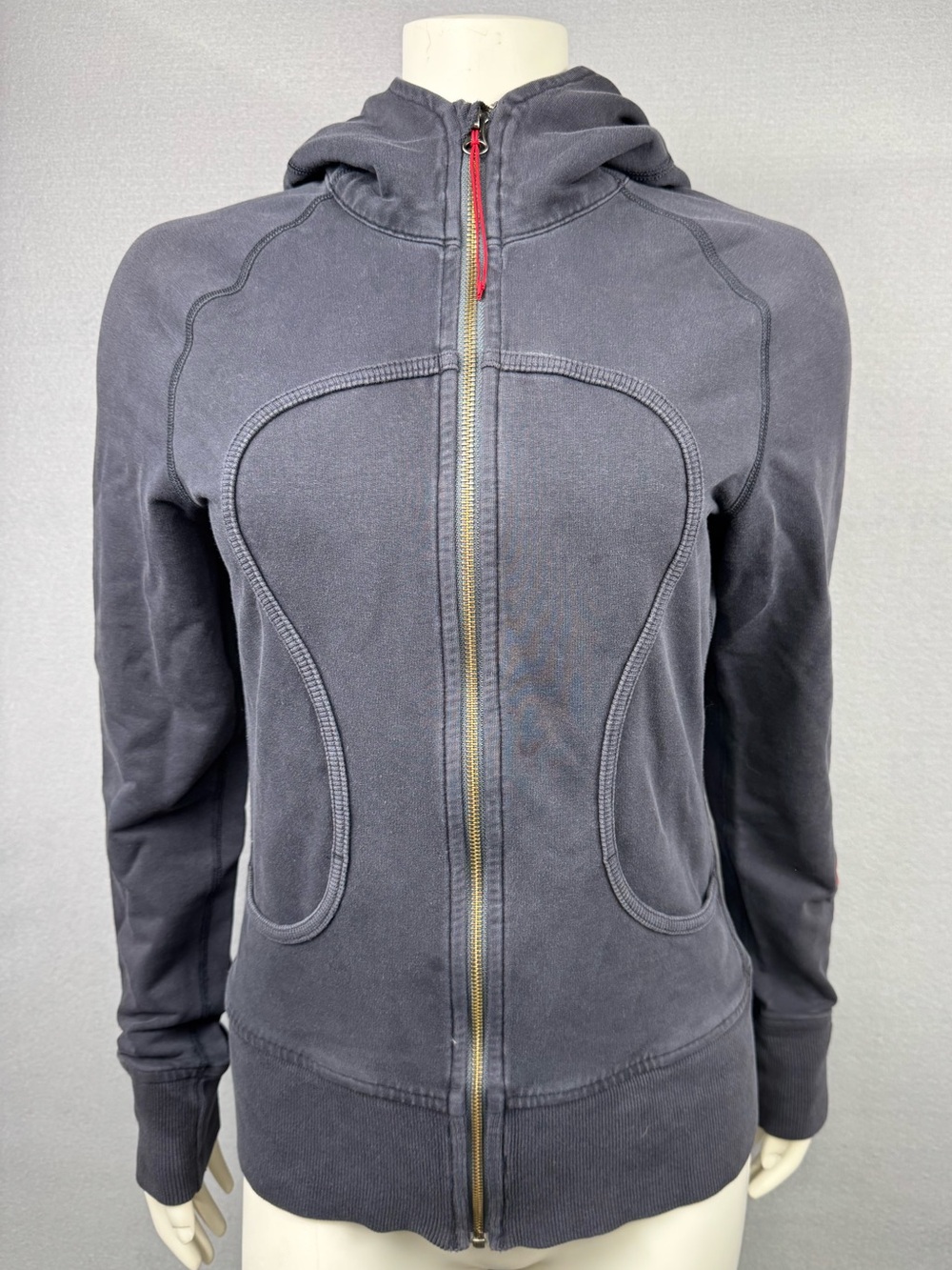 Lululemon Limited Edition Love Scuba full zip hoodie navy blue,  Size 2